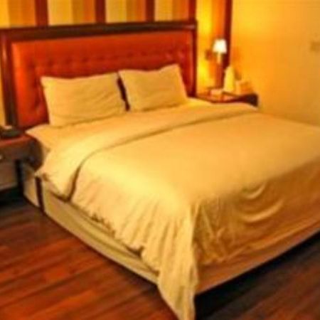 Hotel Metro Continental Delhi Zewnętrze zdjęcie