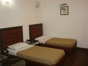 Hotel Metro Continental Delhi Zewnętrze zdjęcie