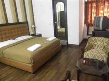 Hotel Metro Continental Delhi Zewnętrze zdjęcie